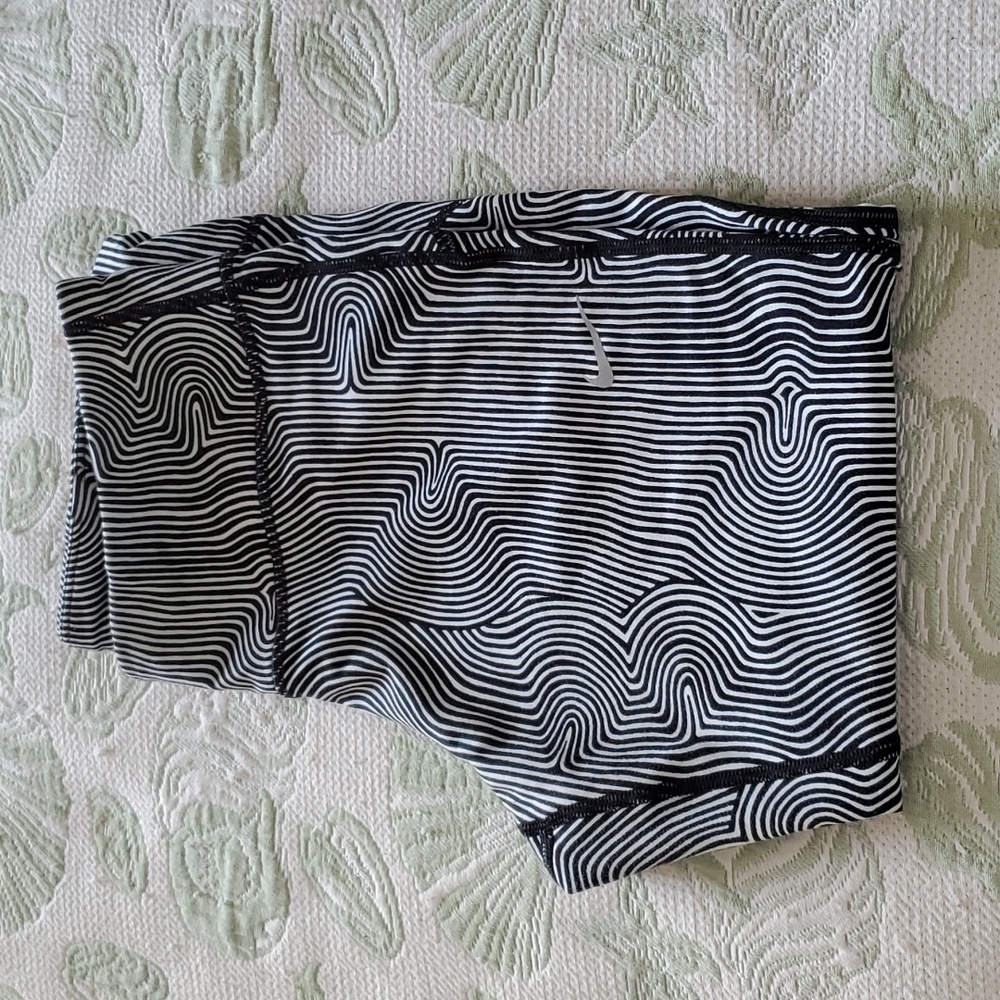 Nike DRI-FIT Workout Leggings •SZ L
